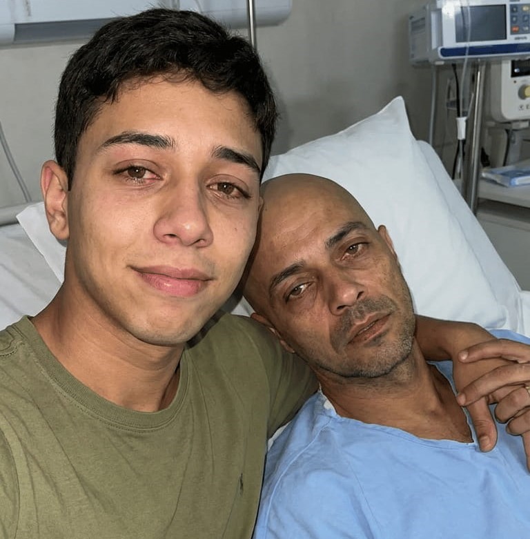 Eu tenho muito medo de perder meu pai pro câncer 😭